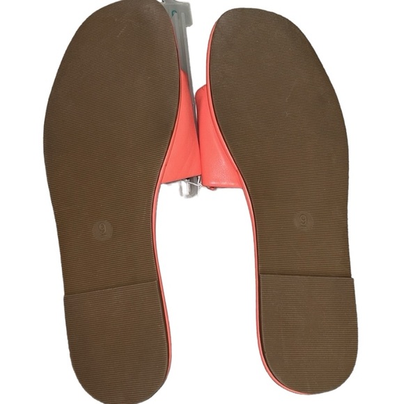 NWT, Coral Orange/Lulu Ultimate Comfort Sandal - Picture 3 of 5